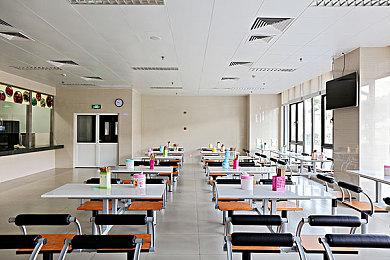 《王者荣耀》关羽骑摩托皮肤优化：戴头盔 双手骑车